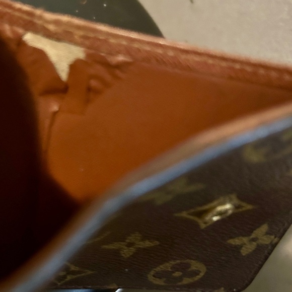Louis Vuitton Monogram LV wallet CA0016 - Picture 16 of 16